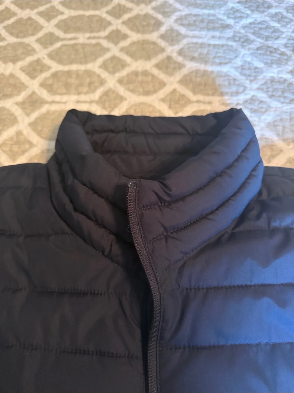 GAP Men's Navy Quilted Puffer Vest